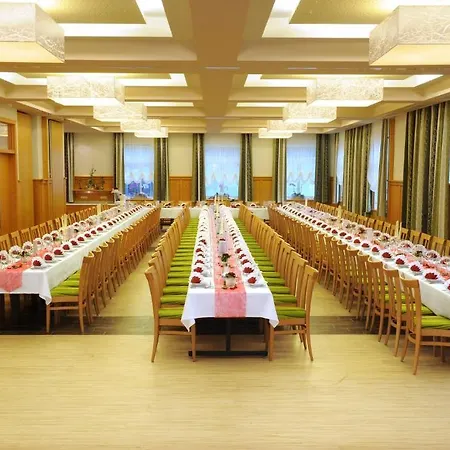 Hotel Hotel-restaurant Kirchenwirt Aigen Aigen im Ennstal