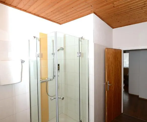 فندق Hotel-restaurant Kirchenwirt Aigen آيغن إم إنشتال