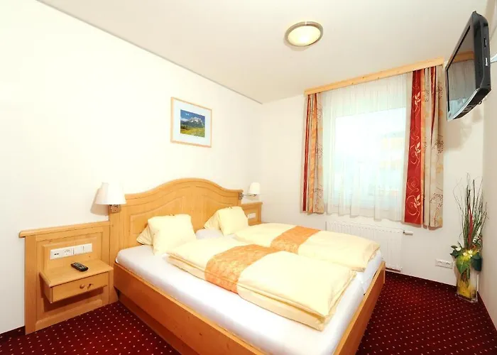 فندق Hotel-restaurant Kirchenwirt Aigen