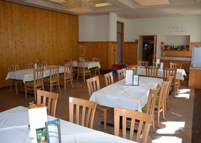 فندق Hotel-restaurant Kirchenwirt Aigen